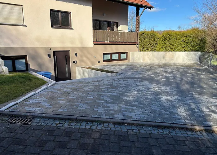 In Miesenbach Lejlighed